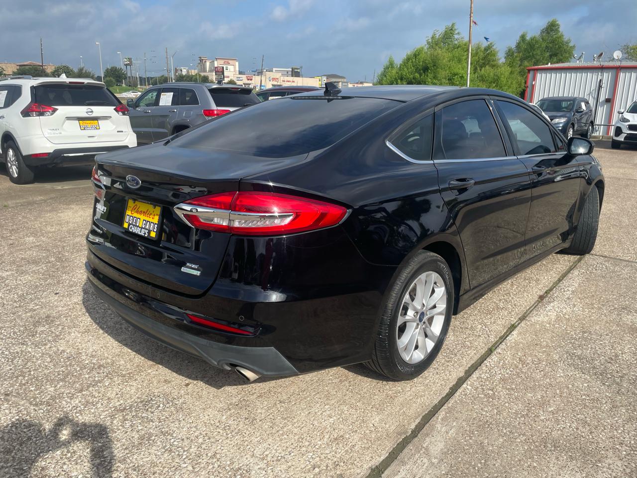 Ford Fusion SE FWD 2020