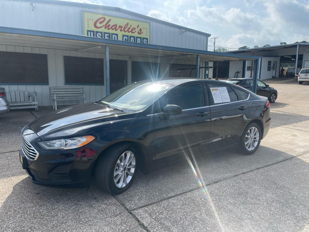 Ford Fusion SE FWD 2020