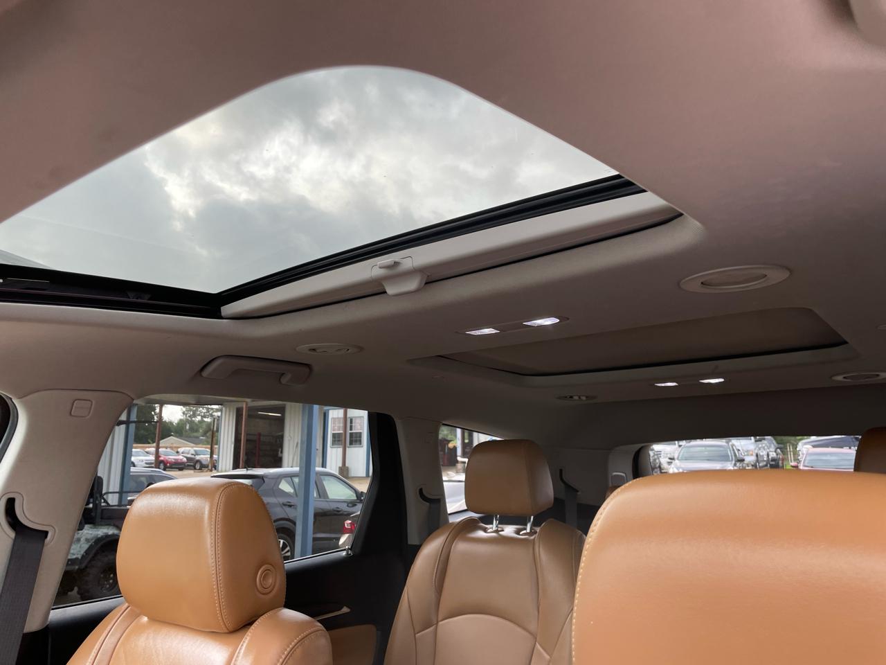 Buick Enclave FWD 4dr Premium 2019