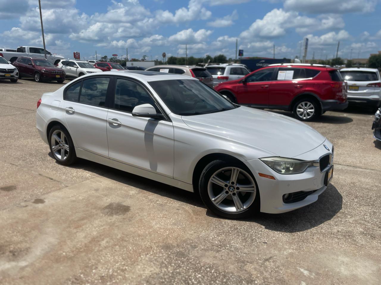 BMW 3 Series 4dr Sdn 320i RWD South Africa 2015