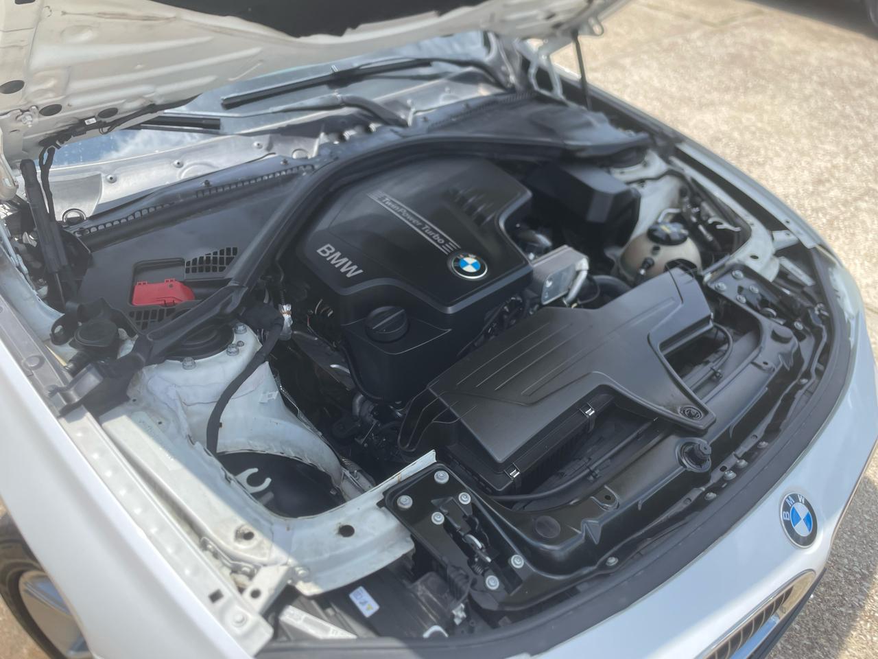 BMW 3 Series 4dr Sdn 320i RWD South Africa 2015