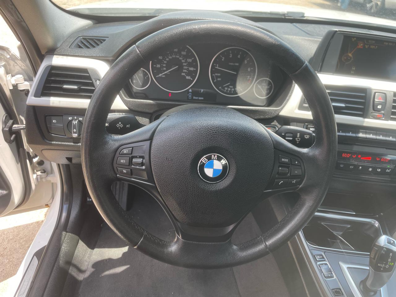 BMW 3 Series 4dr Sdn 320i RWD South Africa 2015