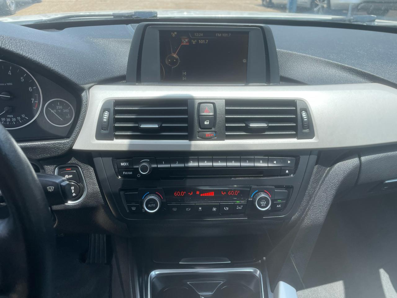 BMW 3 Series 4dr Sdn 320i RWD South Africa 2015