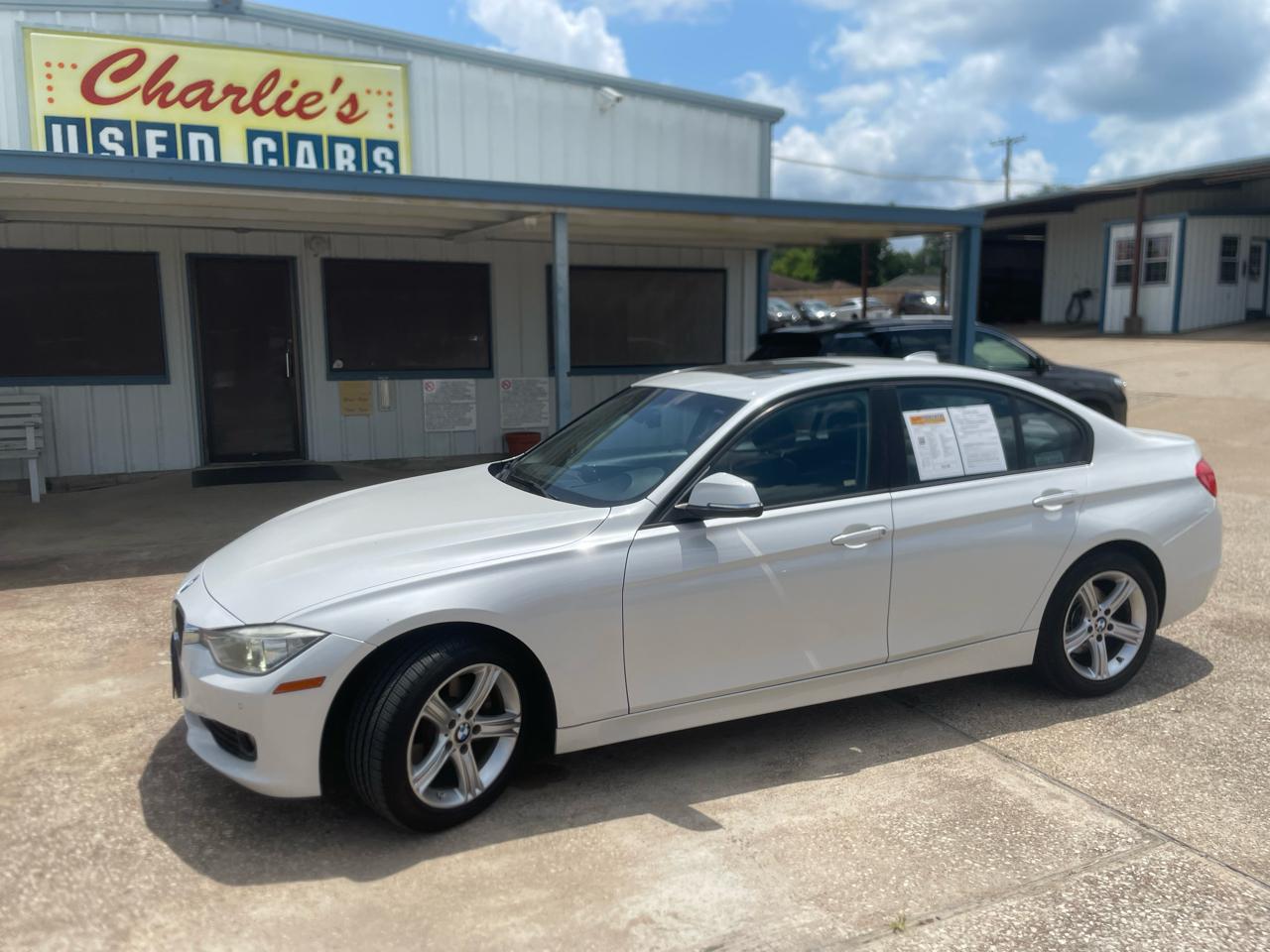 BMW 3 Series 4dr Sdn 320i RWD South Africa 2015