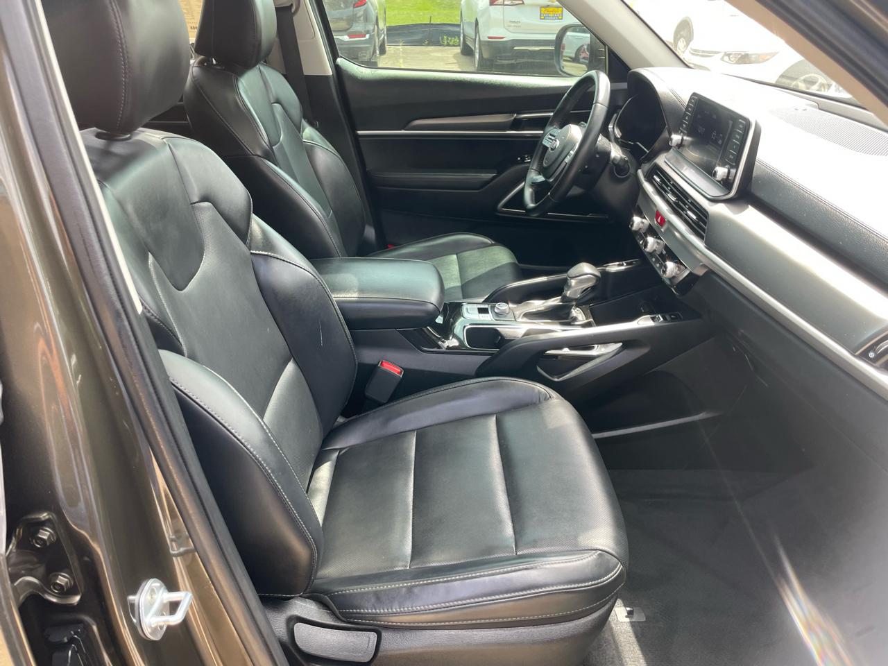 Kia Telluride S FWD 2020