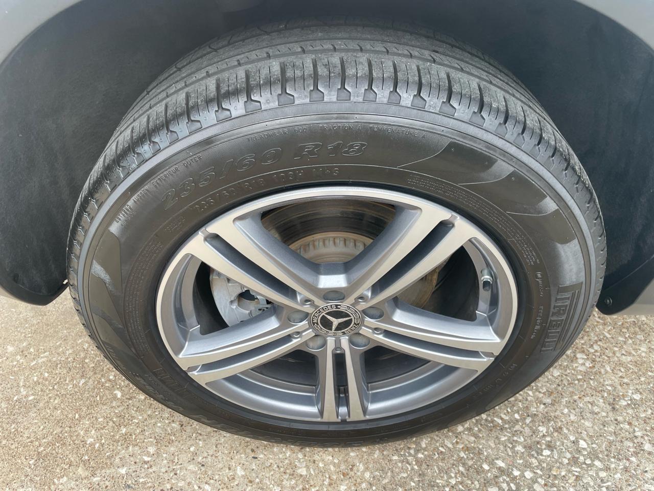 Mercedes-Benz GLC GLC 300 SUV 2021