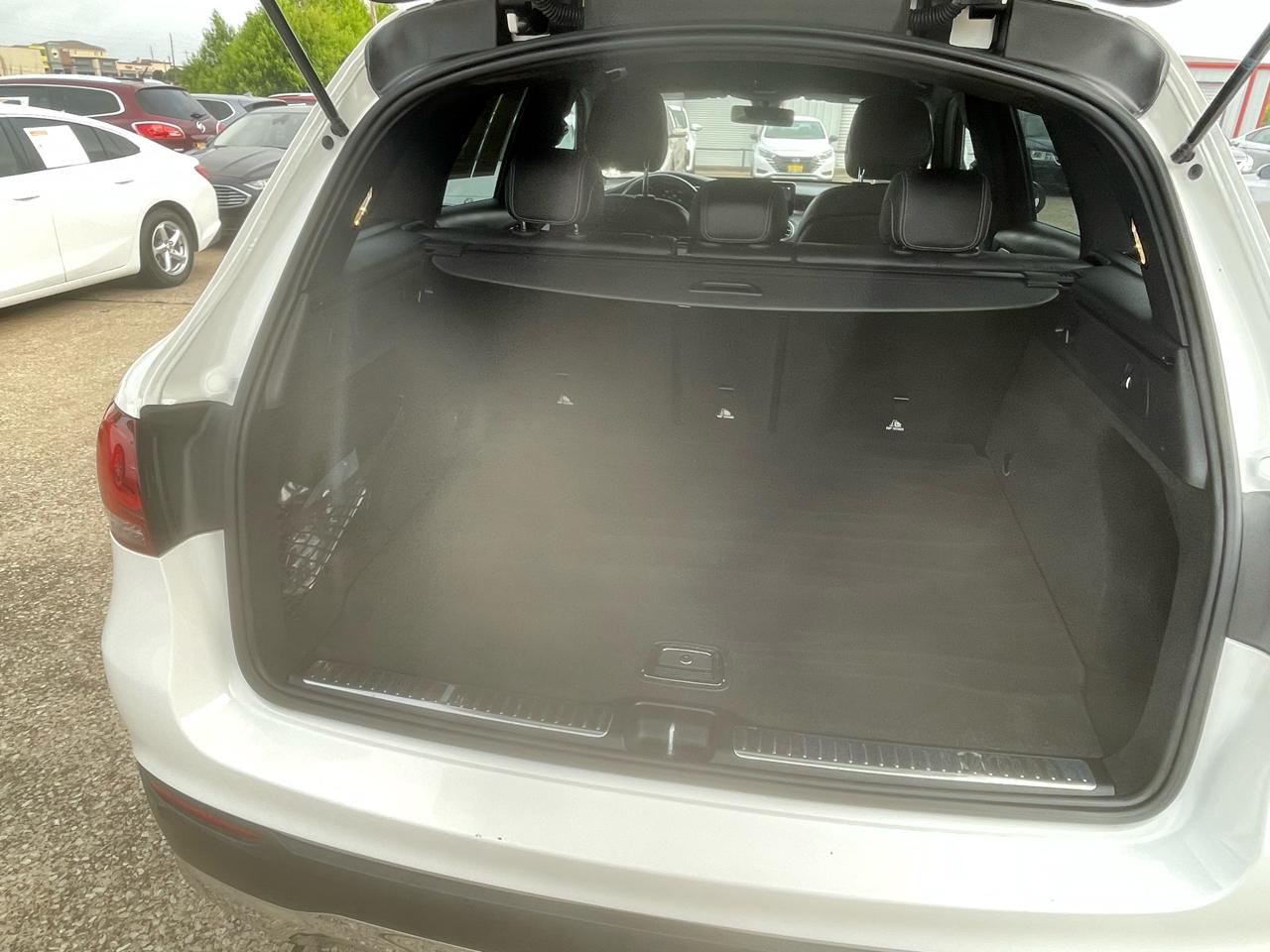 Mercedes-Benz GLC GLC 300 SUV 2021