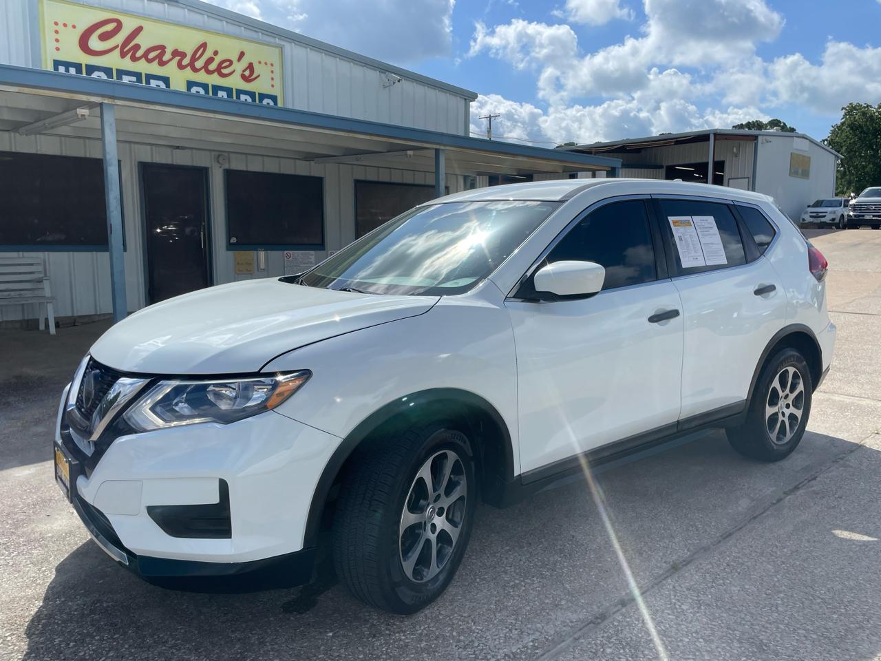 2018 Nissan Rogue FWD S