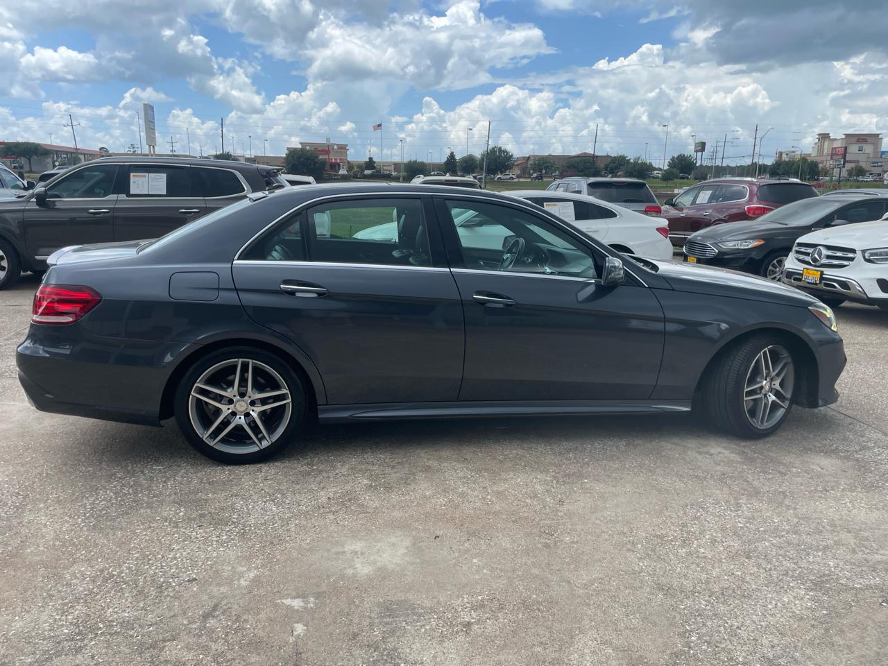 Mercedes-Benz E-Class 4dr Sdn E 400 4MATIC 2015