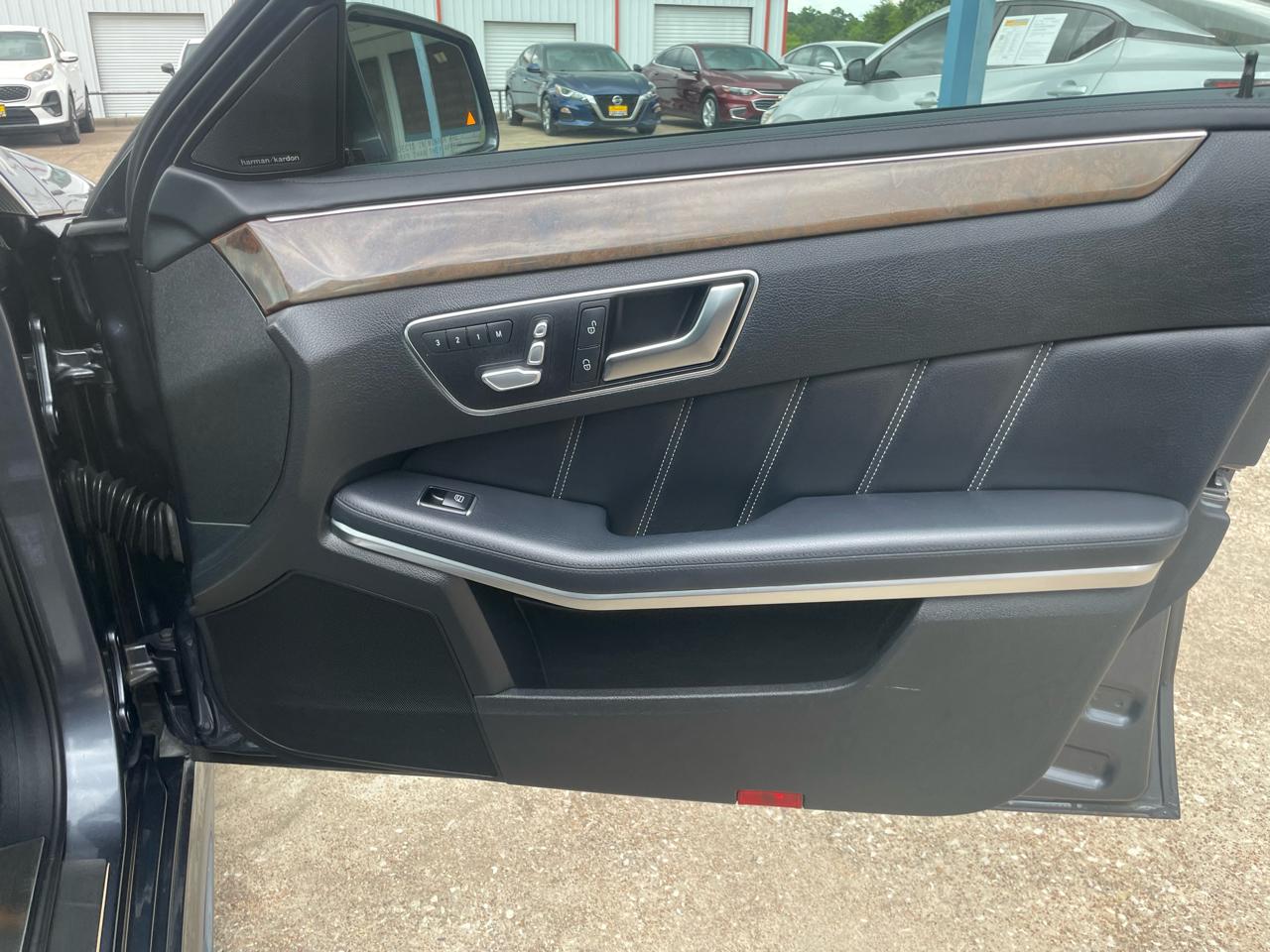 Mercedes-Benz E-Class 4dr Sdn E 400 4MATIC 2015