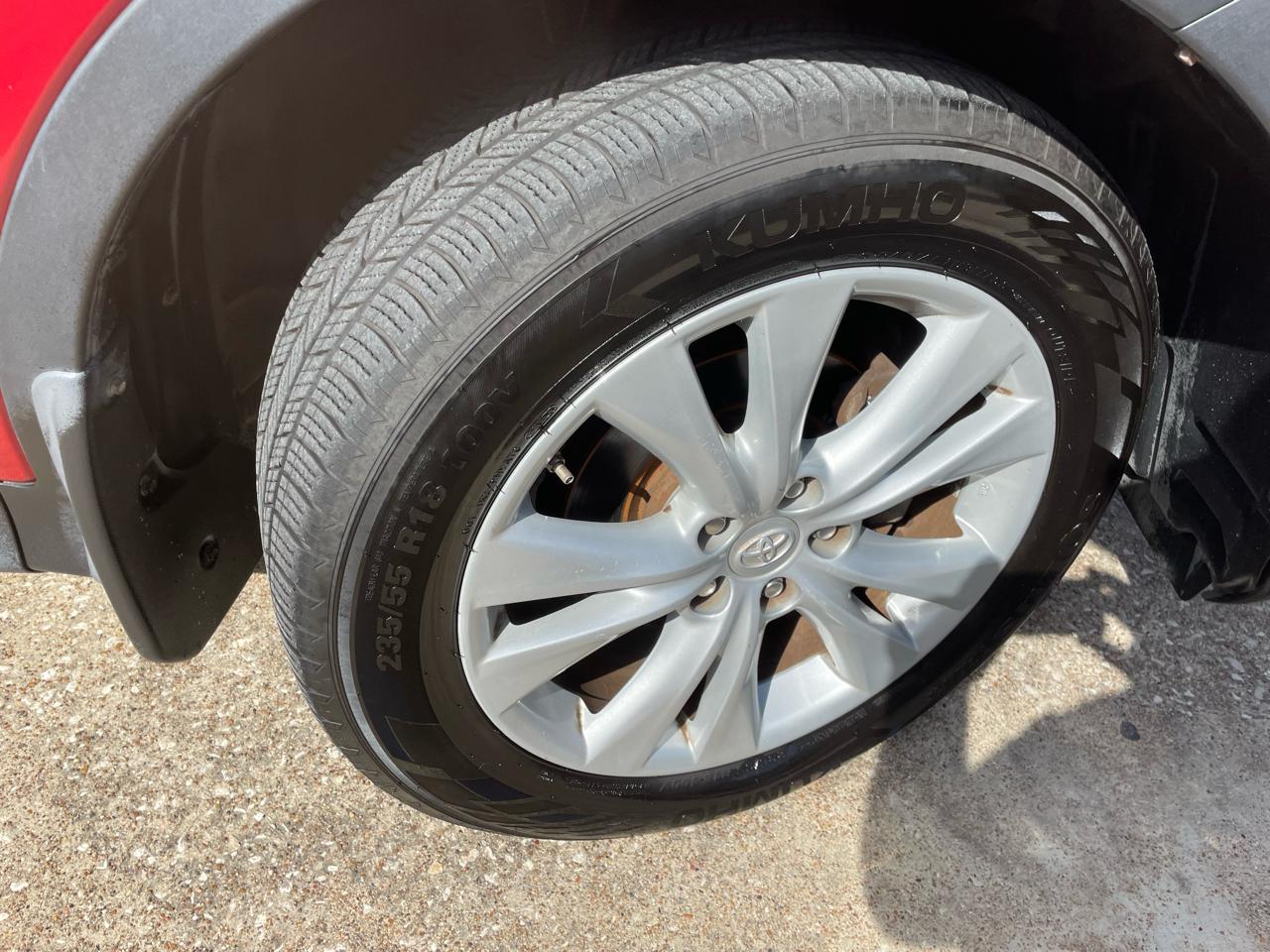Toyota RAV4 FWD 4dr Limited (Natl) 2014