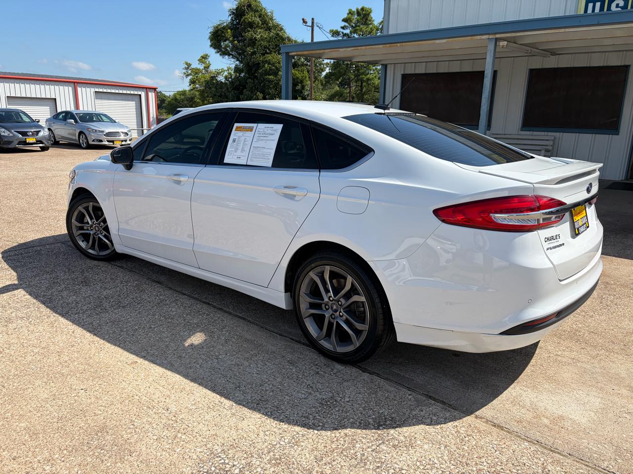 Ford Fusion SE FWD 2017