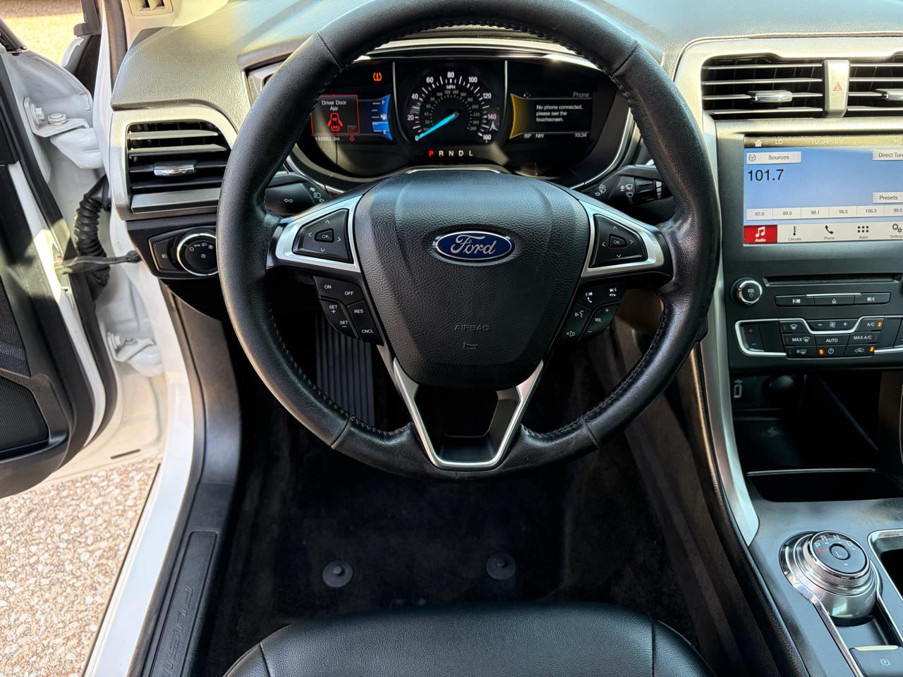 Ford Fusion SE FWD 2017