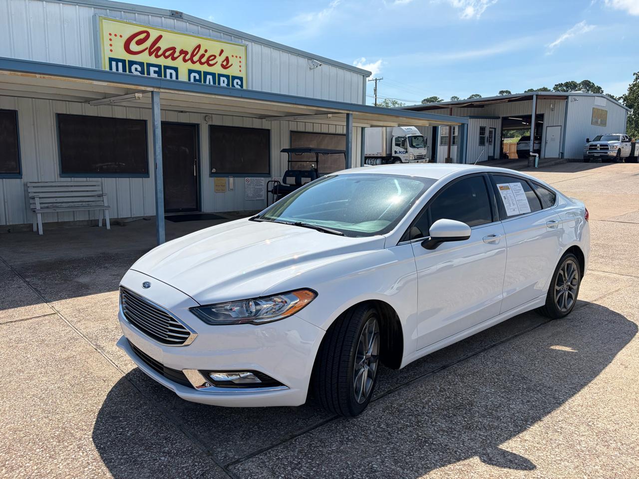 Ford Fusion SE FWD 2017