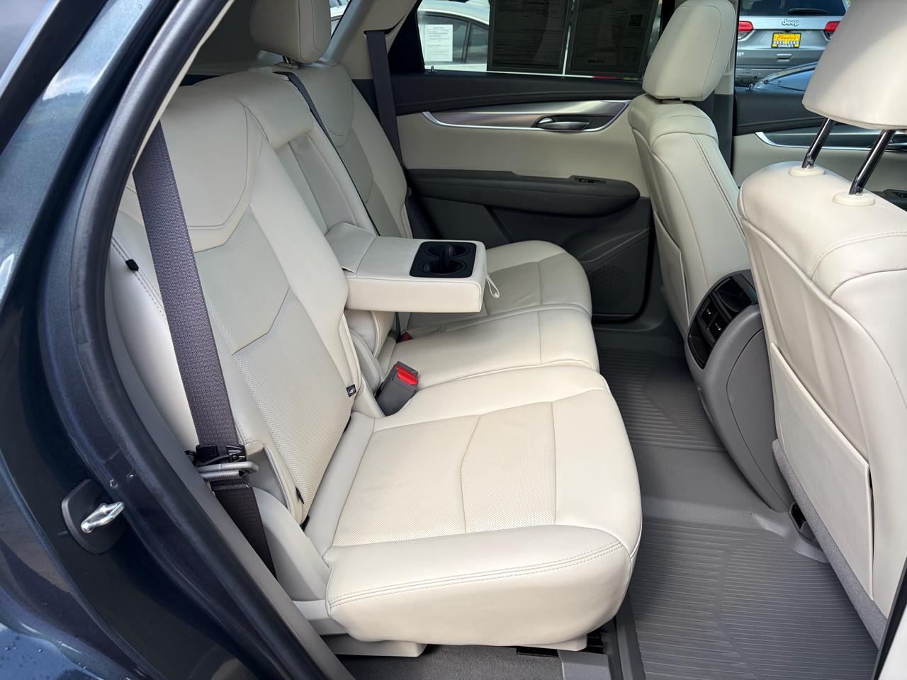 Cadillac XT5 FWD 4dr Premium Luxury 2021