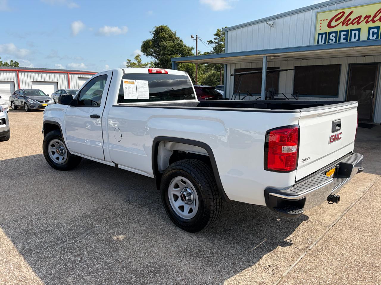 GMC Sierra 1500 2WD Reg Cab 133.0" 2017