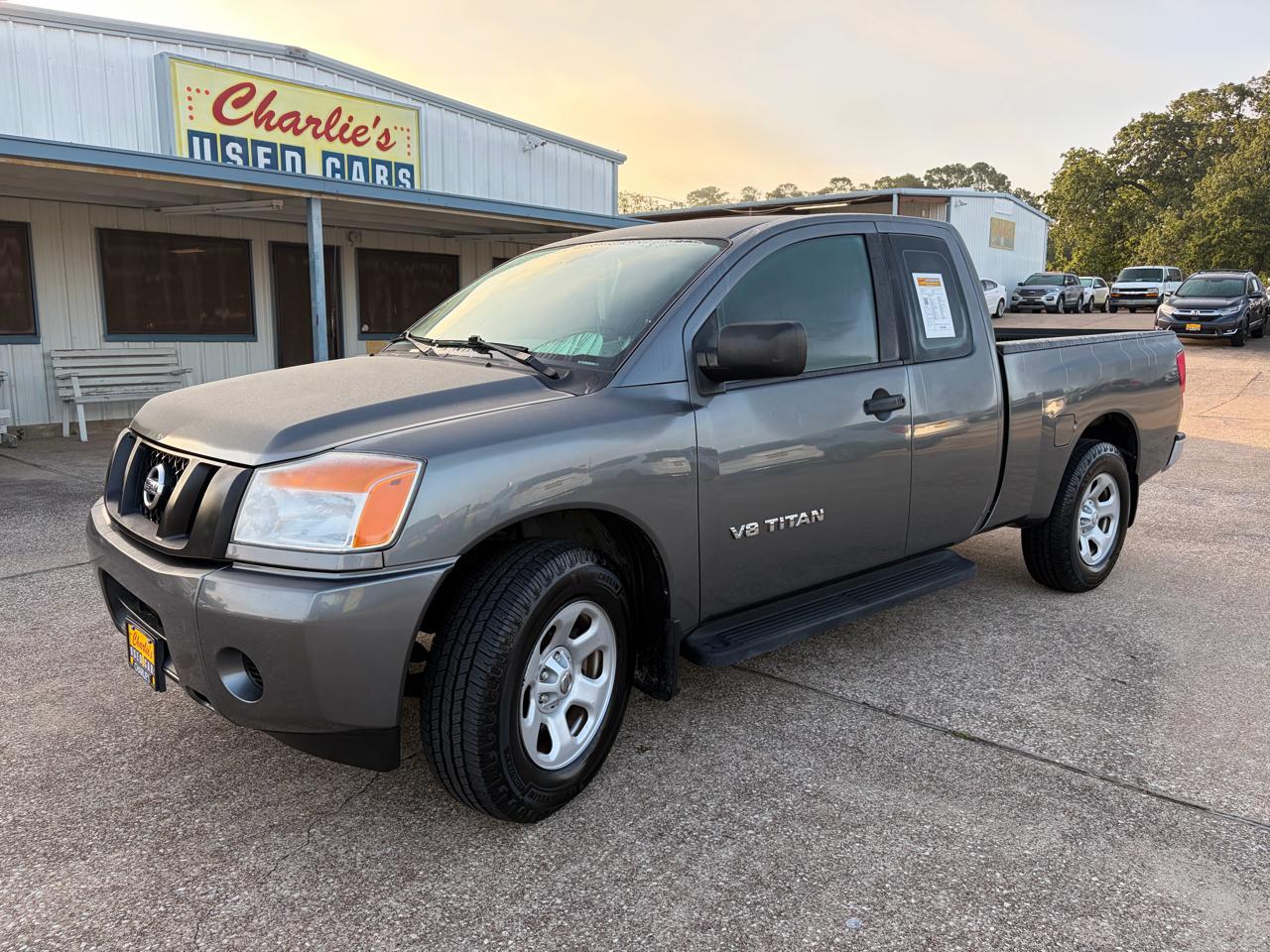 2015 Nissan Titan 2WD King Cab SWB S