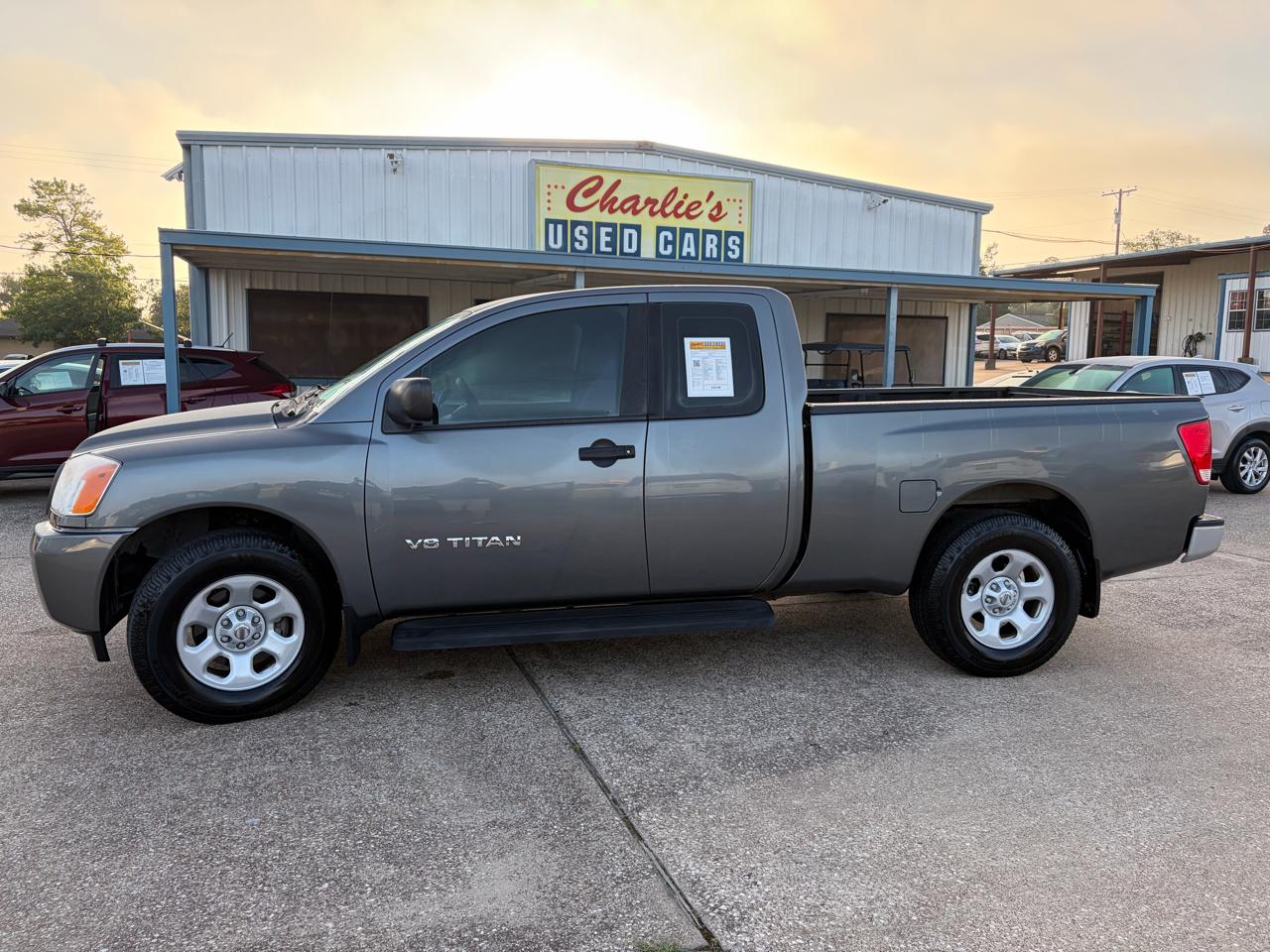 Nissan Titan 2WD King Cab SWB S 2015