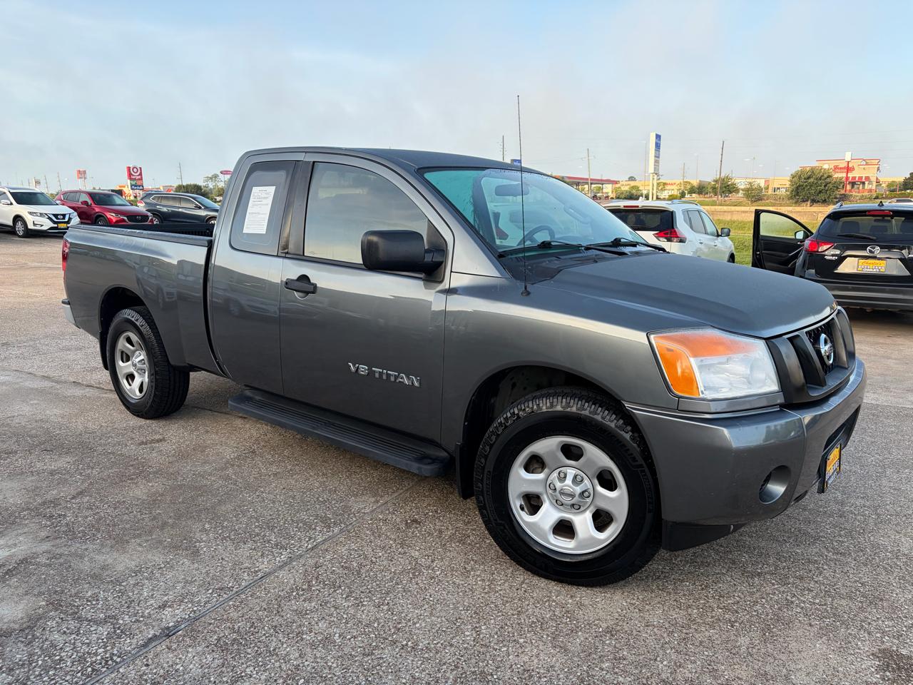 Nissan Titan 2WD King Cab SWB S 2015
