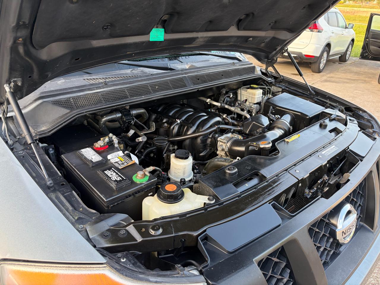 Nissan Titan 2WD King Cab SWB S 2015