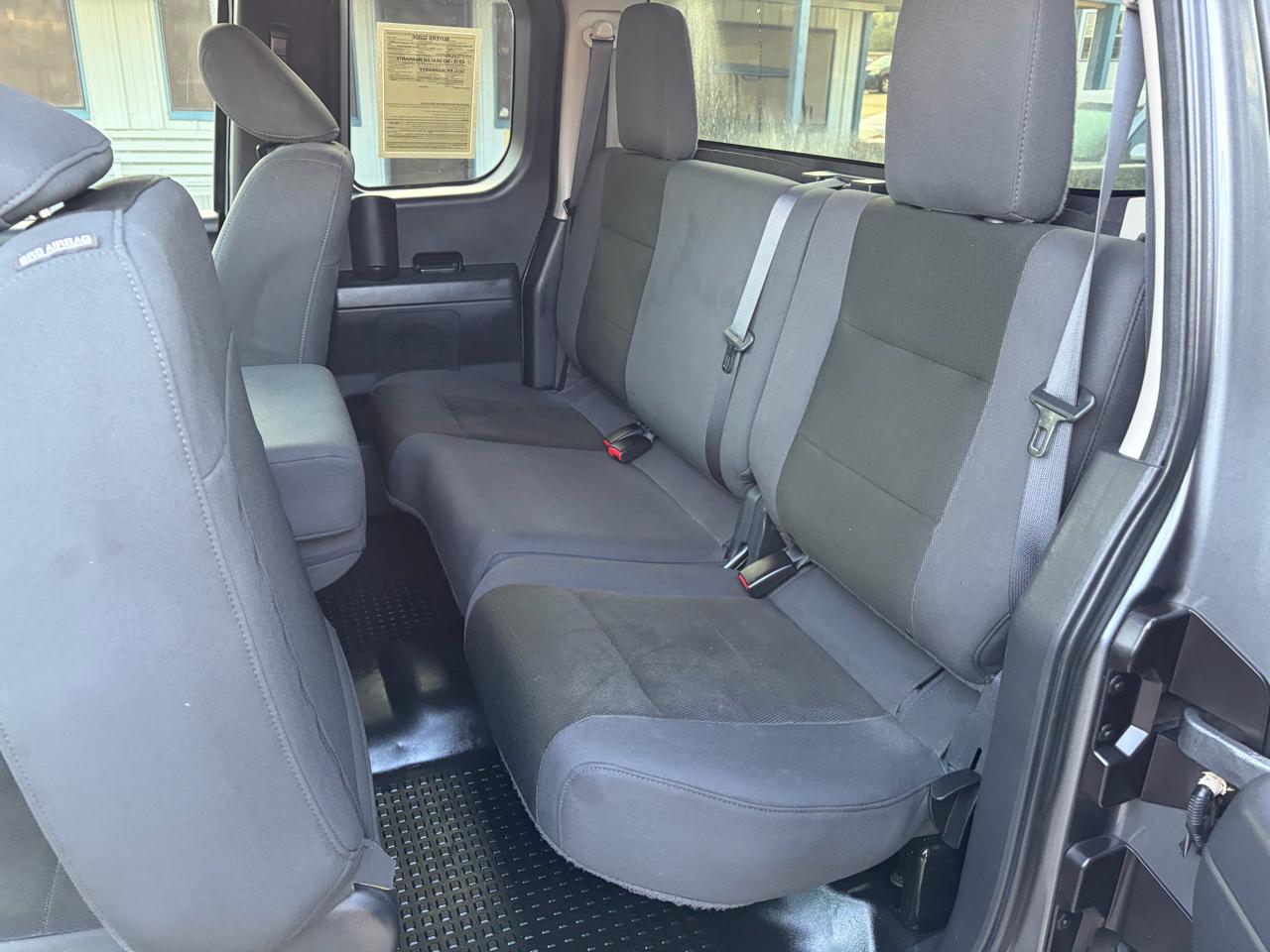 Nissan Titan 2WD King Cab SWB S 2015
