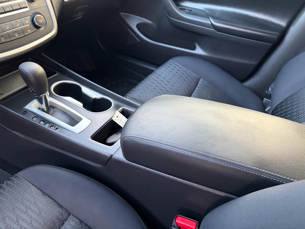 Nissan Altima 2.5 S Sedan 2017