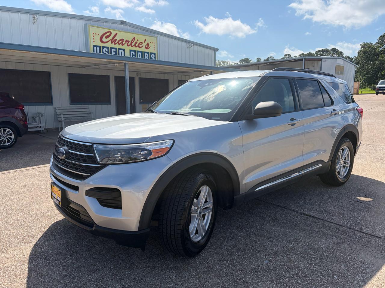 2022 Ford Explorer XLT RWD