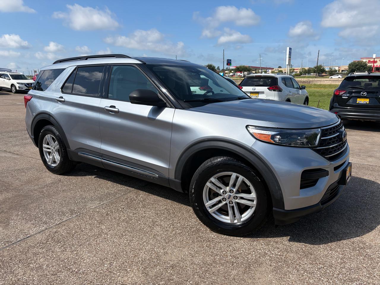Ford Explorer XLT RWD 2022