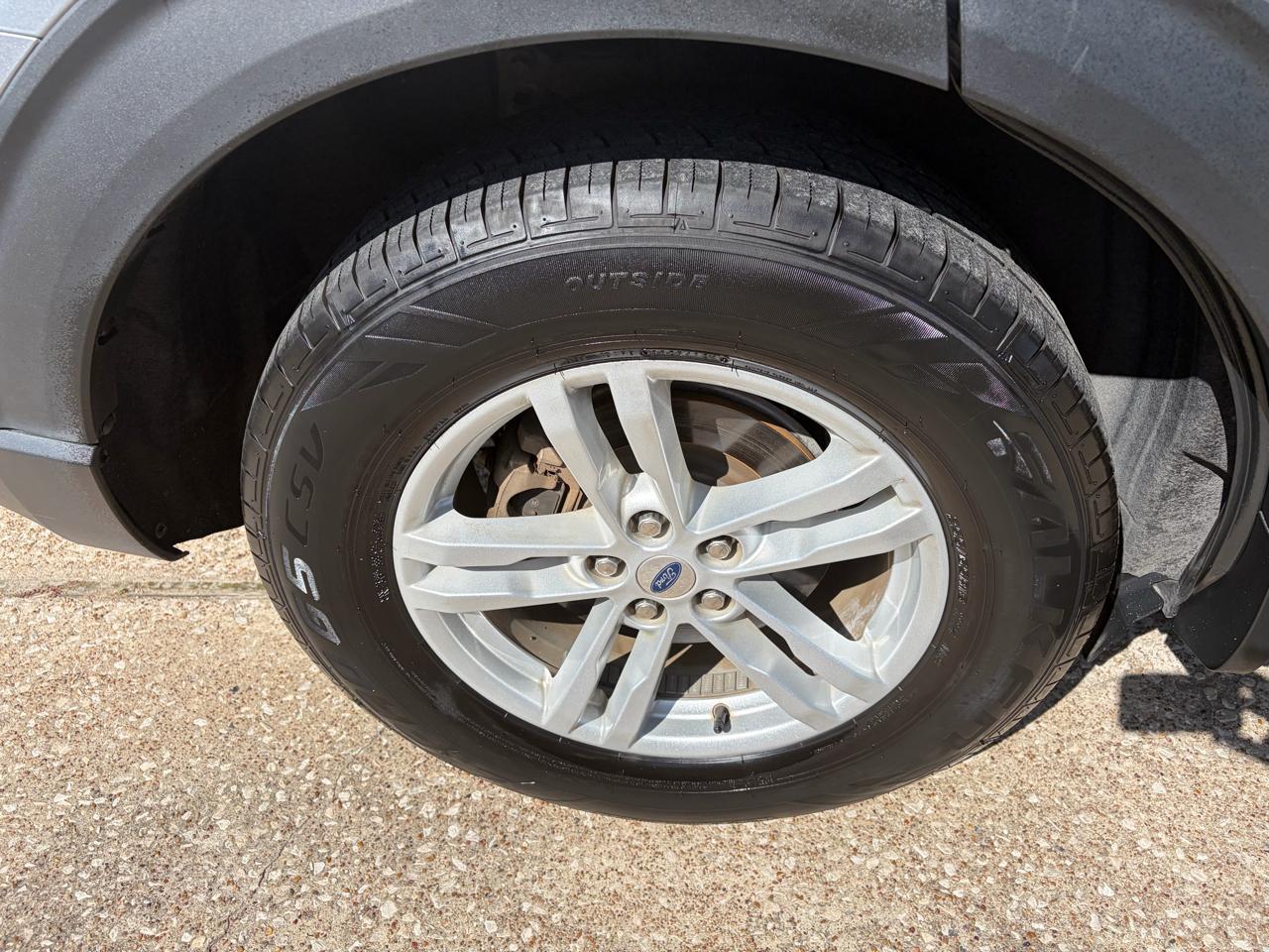 Ford Explorer XLT RWD 2022