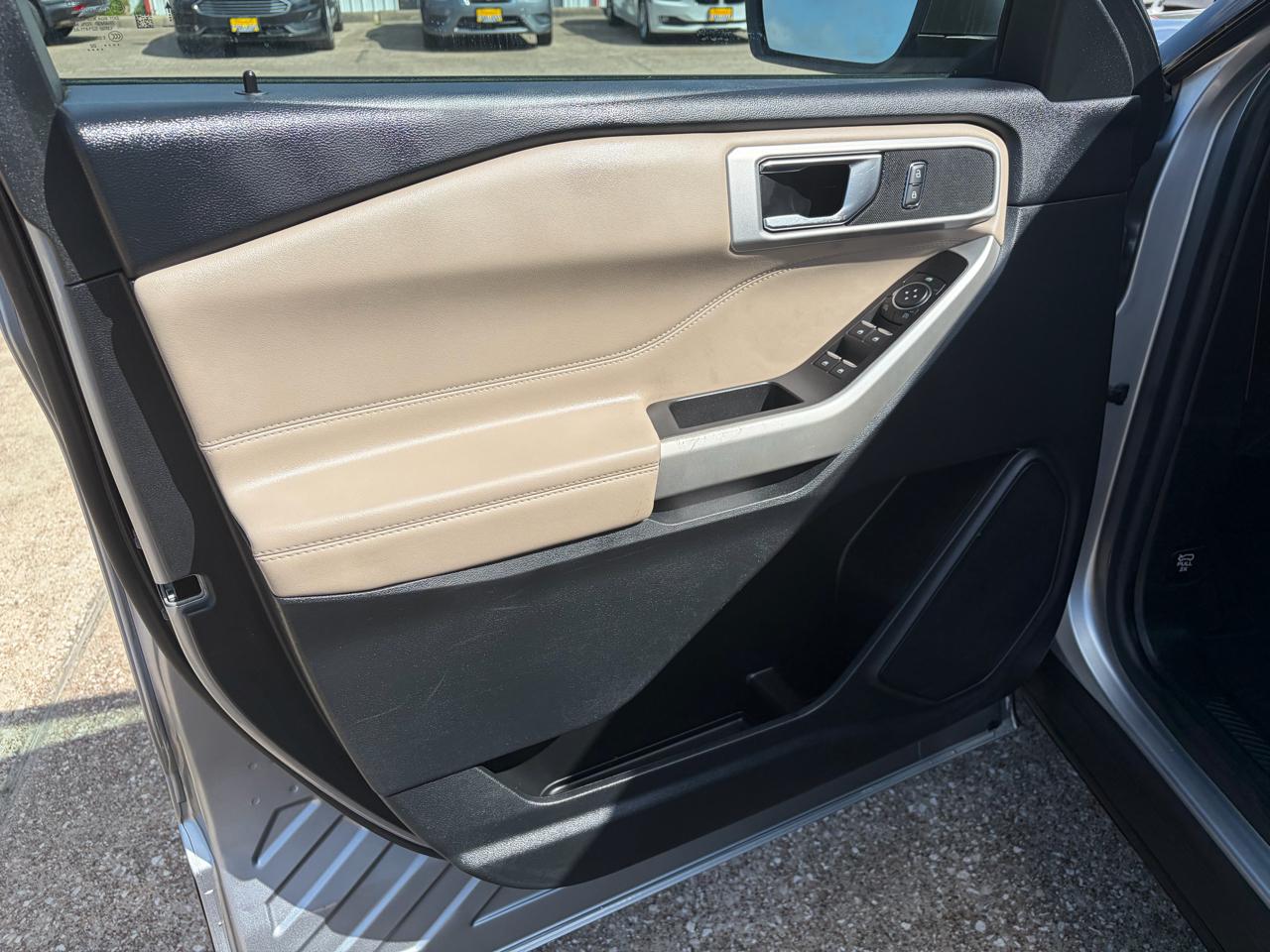 Ford Explorer XLT RWD 2022
