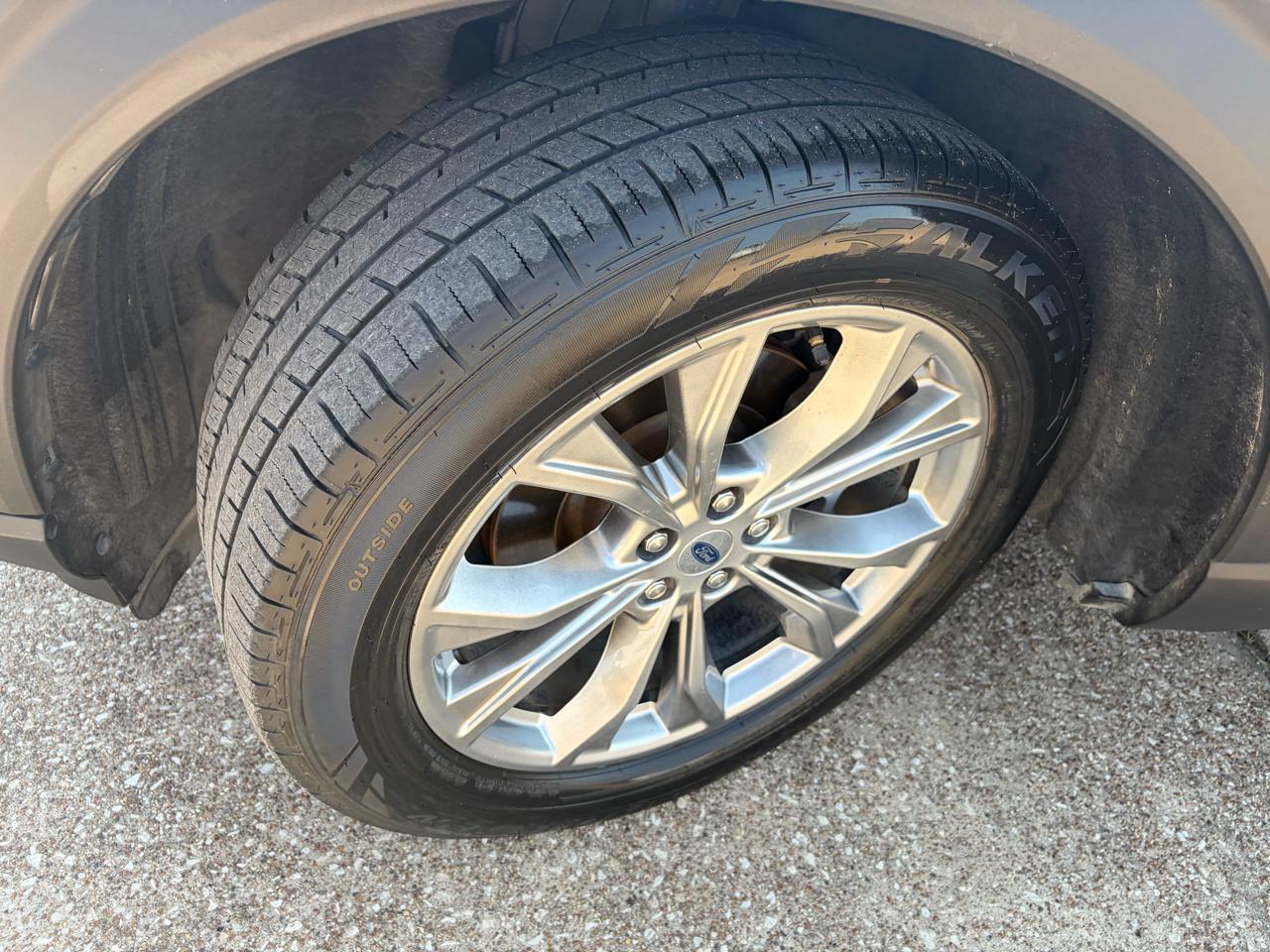 Ford Explorer XLT RWD 2020
