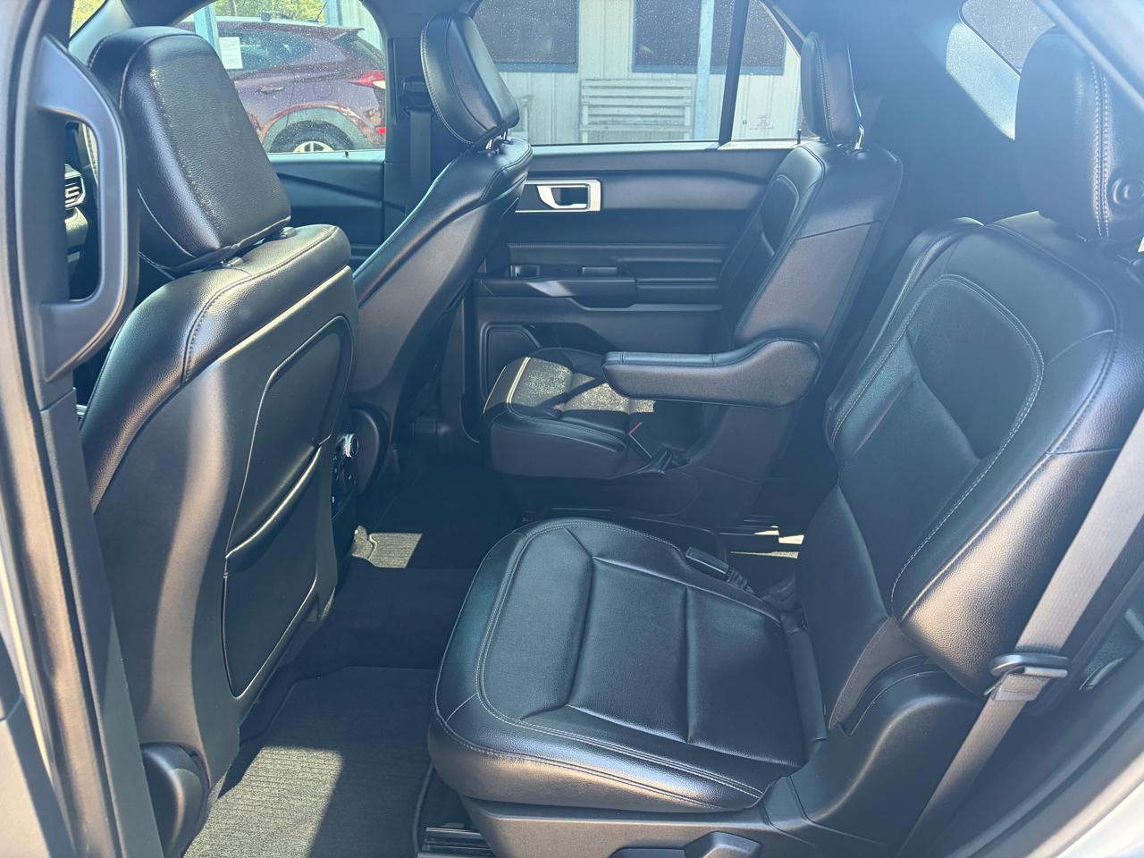 Ford Explorer XLT RWD 2020