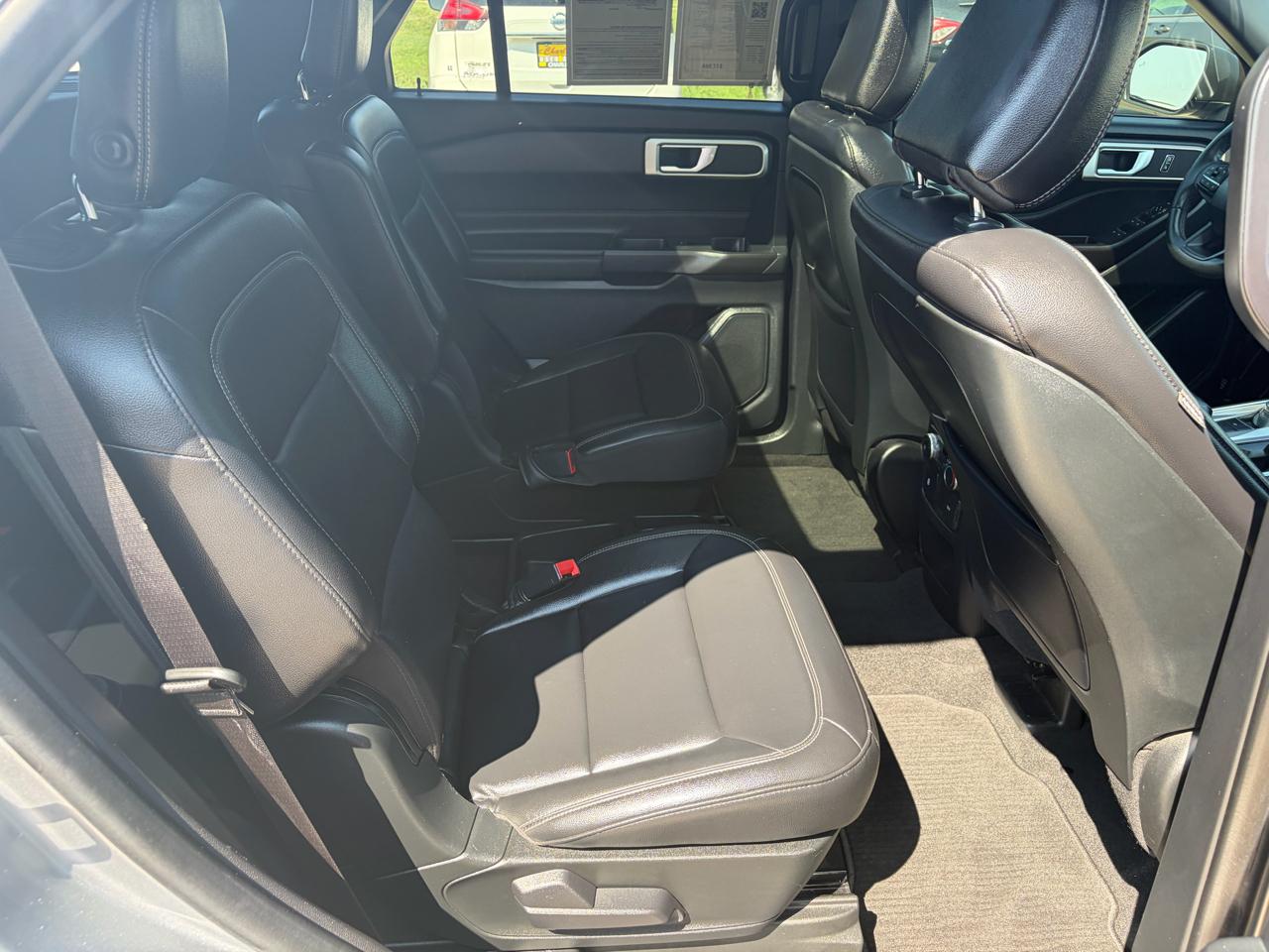 Ford Explorer XLT RWD 2020