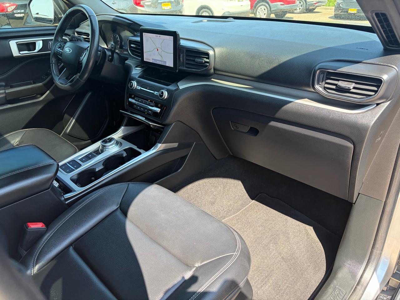 Ford Explorer XLT RWD 2020