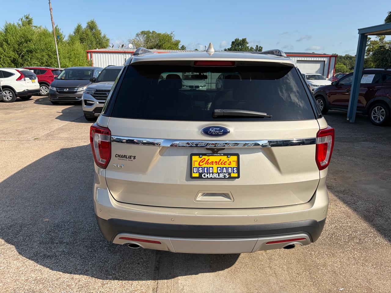 Ford Explorer XLT FWD 2017