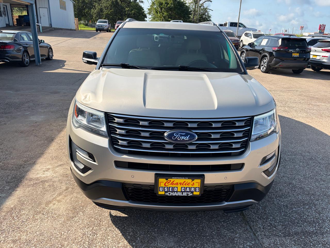 Ford Explorer XLT FWD 2017