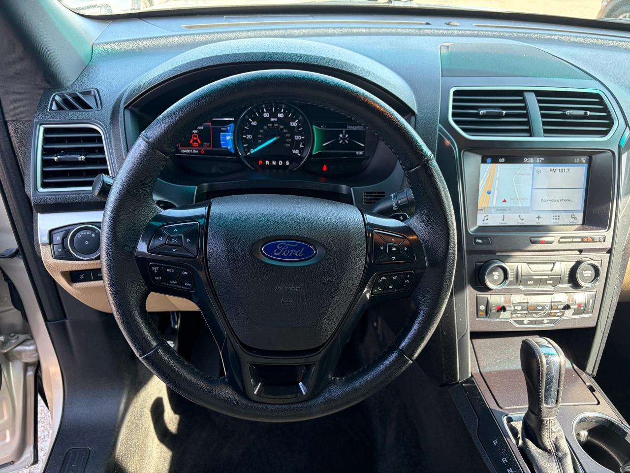 Ford Explorer XLT FWD 2017