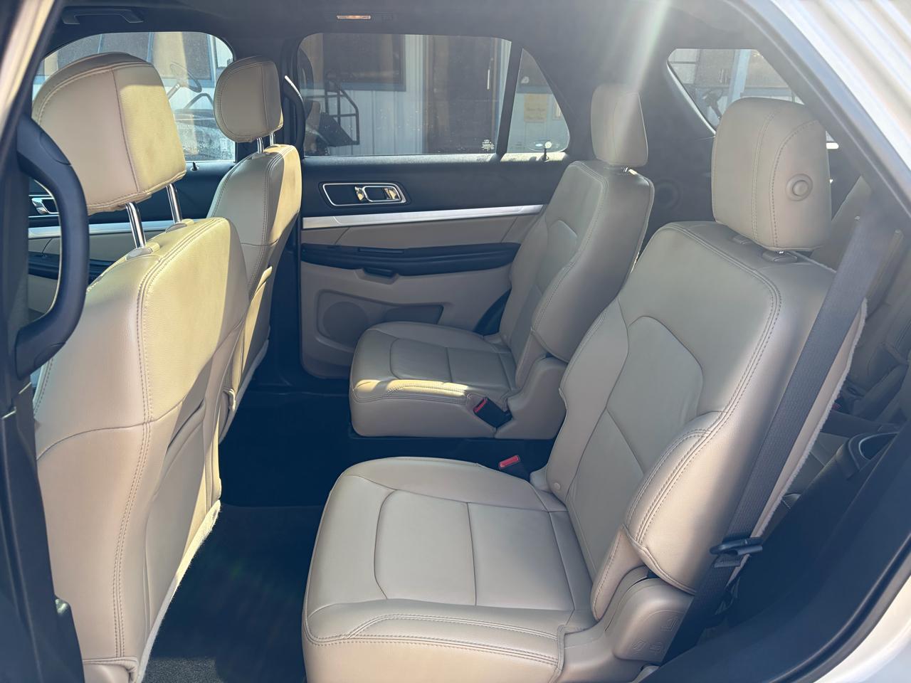 Ford Explorer XLT FWD 2017