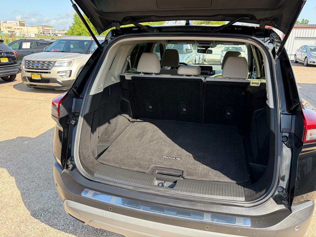 Nissan Rogue FWD SV 2023