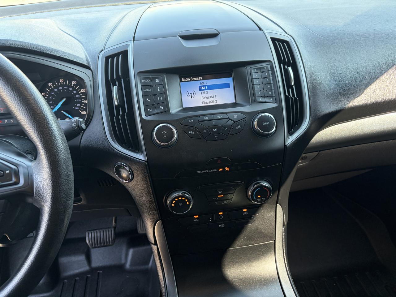 Ford Edge SE FWD 2019