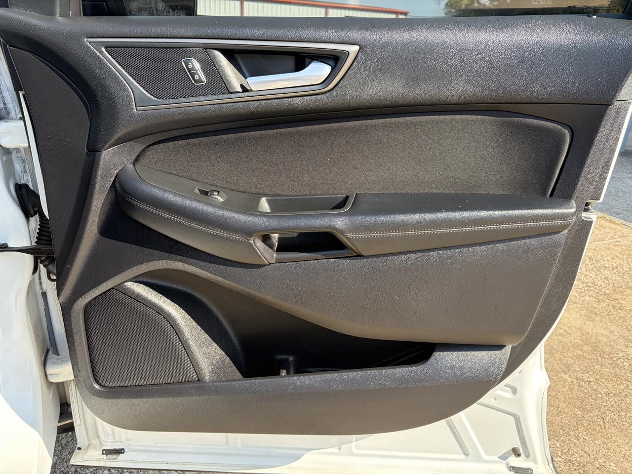 Ford Edge SE FWD 2019