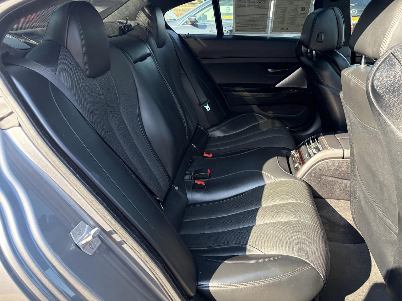 BMW 6 Series 4dr Sdn 650i RWD Gran Coupe 2015