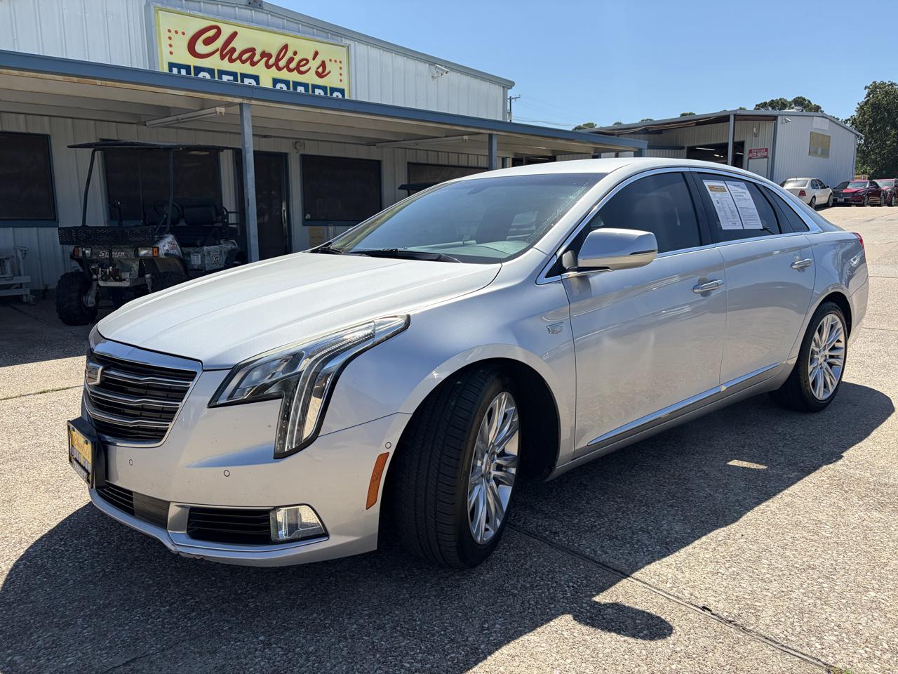 2019 Cadillac XTS 4dr Sdn Luxury FWD
