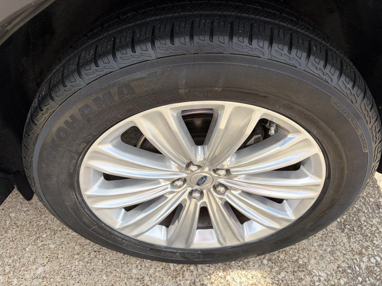 Ford Explorer Limited 4WD 2020