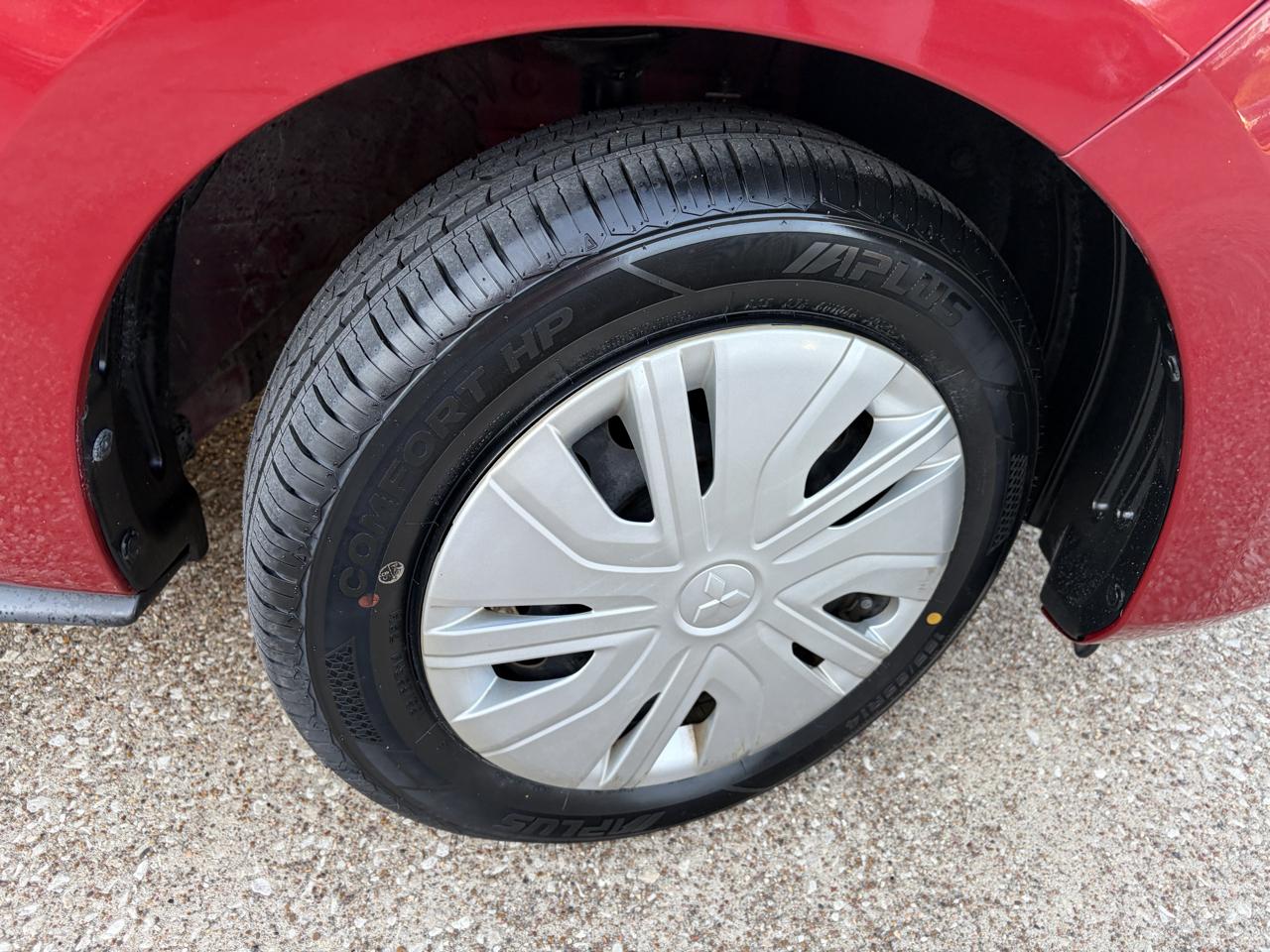 Mitsubishi Mirage G4 ES 2021