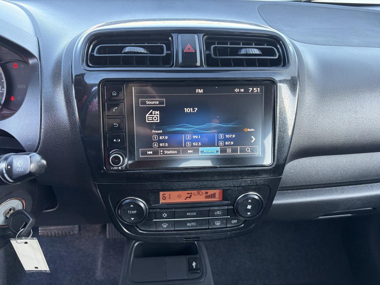 Mitsubishi Mirage G4 ES 2021