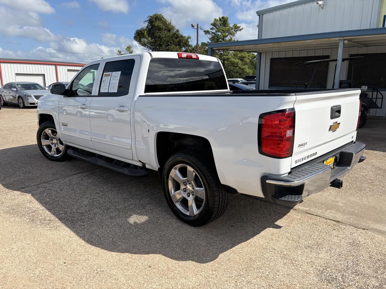 Chevrolet Silverado 1500 2WD Crew Cab 143.5" LT w/1LT 2016