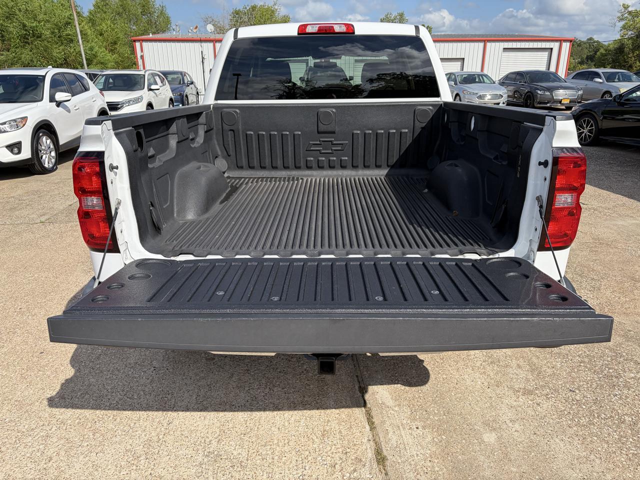Chevrolet Silverado 1500 2WD Crew Cab 143.5" LT w/1LT 2016