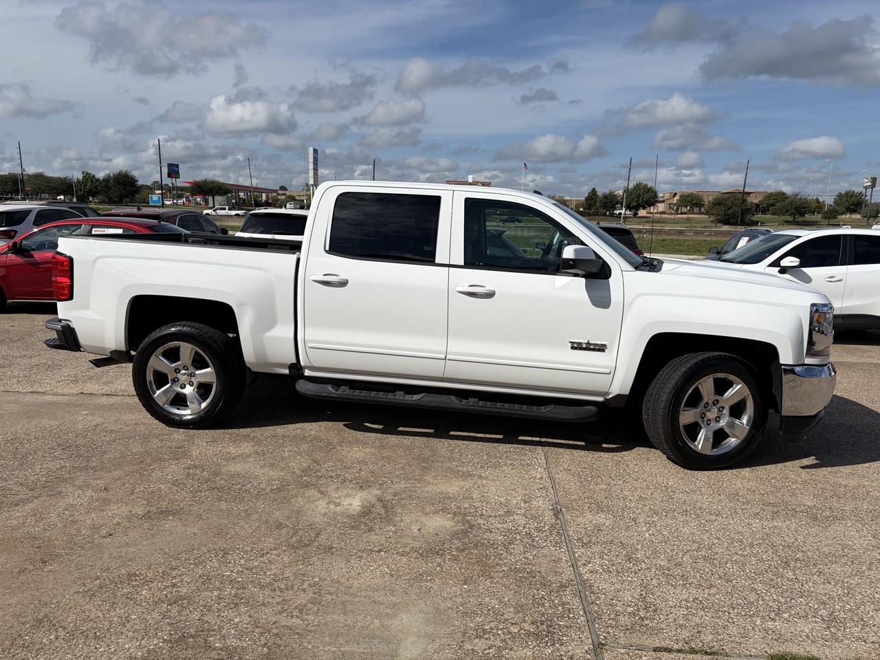 Chevrolet Silverado 1500 2WD Crew Cab 143.5" LT w/1LT 2016