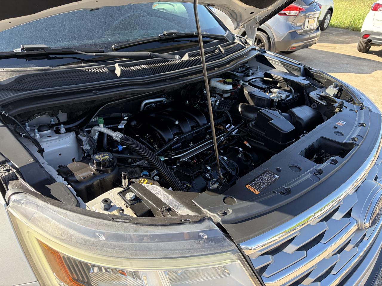Ford Explorer Limited FWD 2018